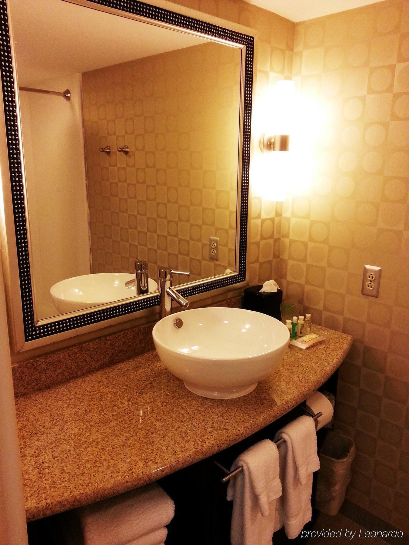 Holiday Inn Macon North By Ihg Bagian luar foto